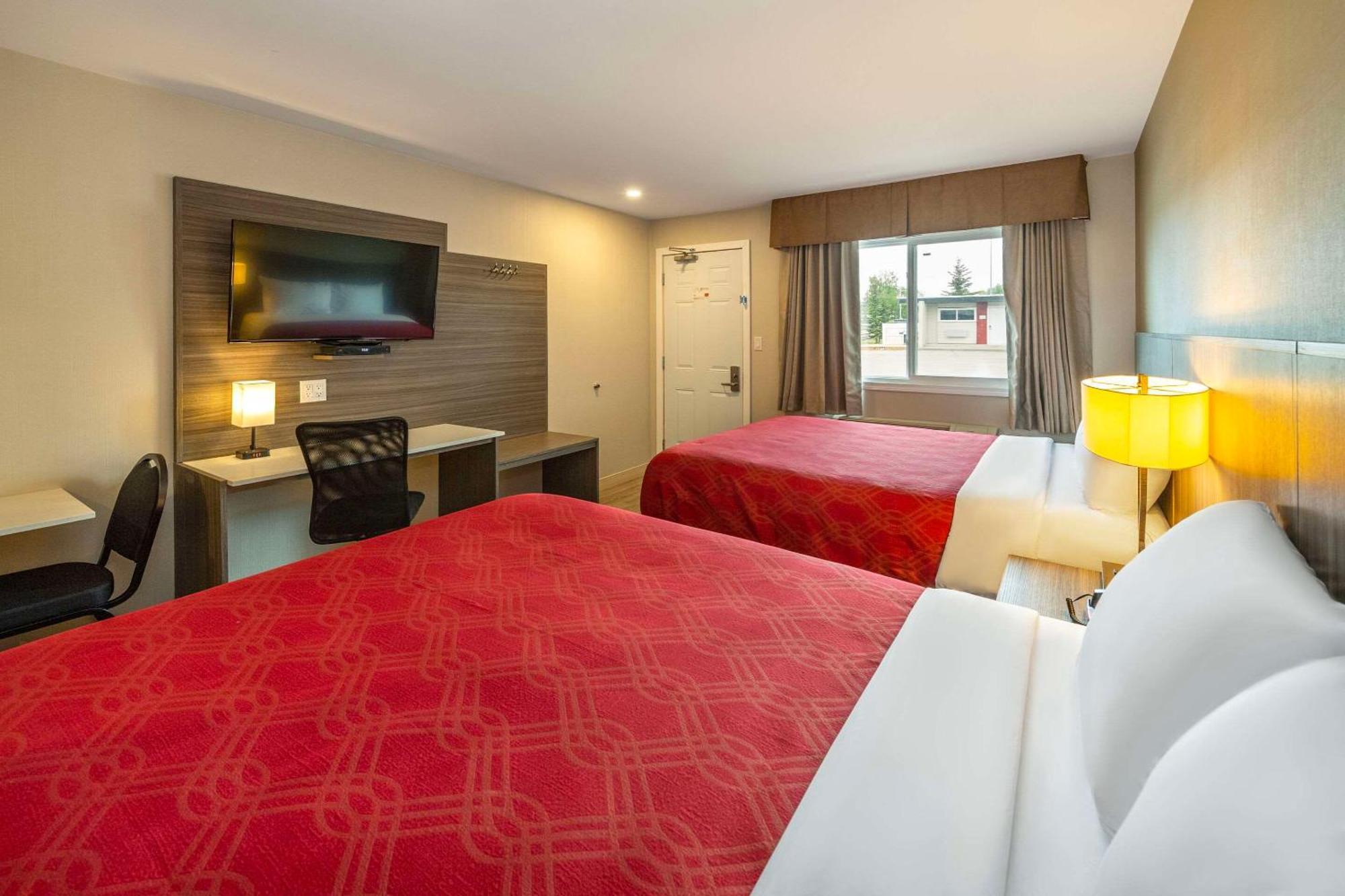 Econo Lodge Inn & Suites بينشر كريك المظهر الخارجي الصورة