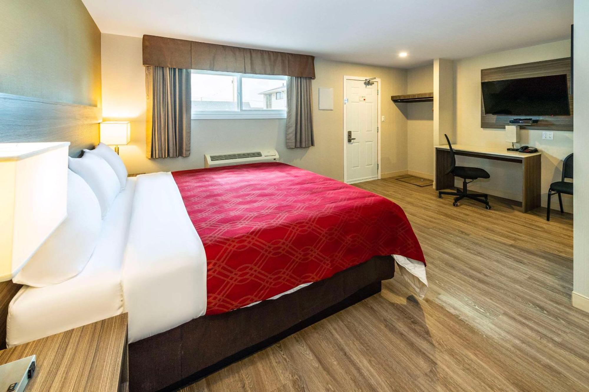 Econo Lodge Inn & Suites بينشر كريك المظهر الخارجي الصورة